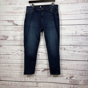 Kut From The Kloth Catherine Boyfriend Jeans